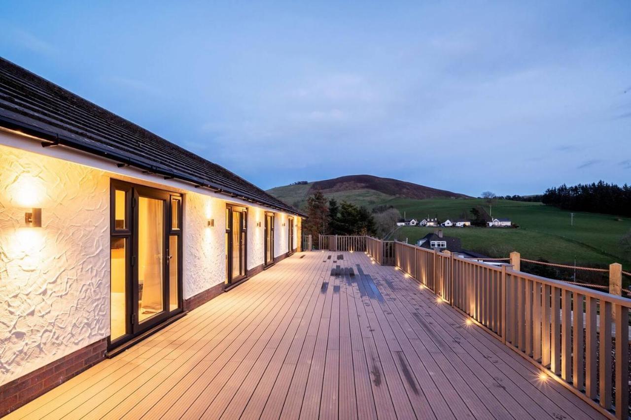Clwyd Gate Manor Pool Sauna Hottub Cave Wales Ruthin Exterior foto